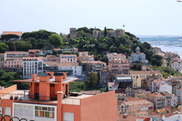 Лиссабон: очарование семи холмов и фаду